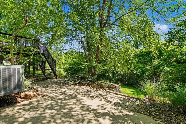 2 Yellowwood, Alexandria, KY 41001
