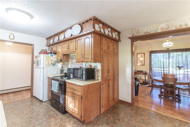 75 NW 1501 Road, Holden, MO 64040