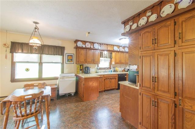 75 NW 1501 Road, Holden, MO 64040