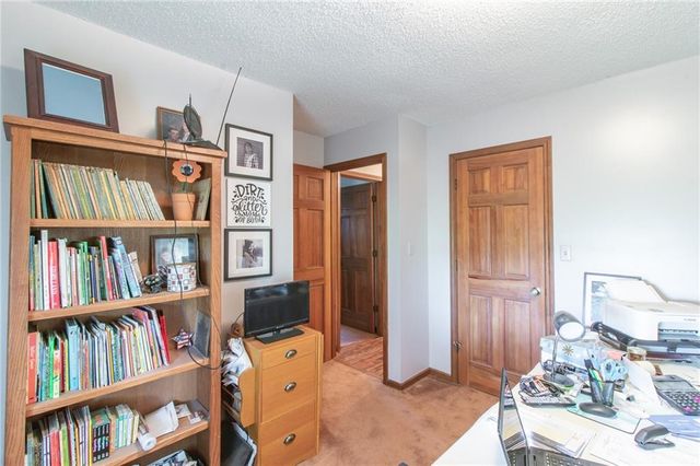 75 NW 1501 Road, Holden, MO 64040