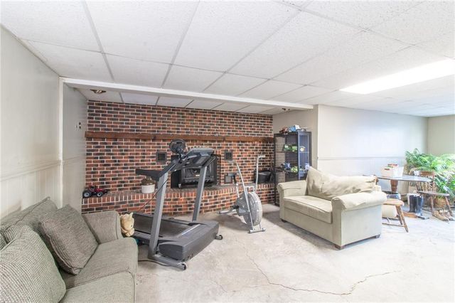 75 NW 1501 Road, Holden, MO 64040