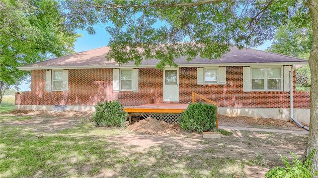 75 NW 1501 Road, Holden, MO 64040