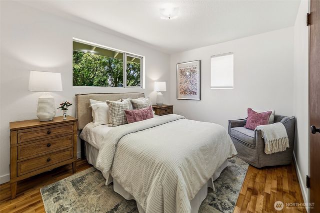 8910 217th Street SW, Edmonds, WA 98026