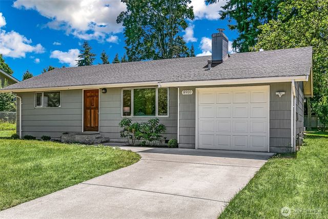 8910 217th Street SW, Edmonds, WA 98026