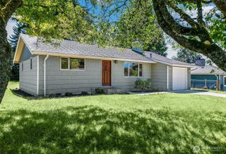 8910 217th Street SW, Edmonds, WA 98026
