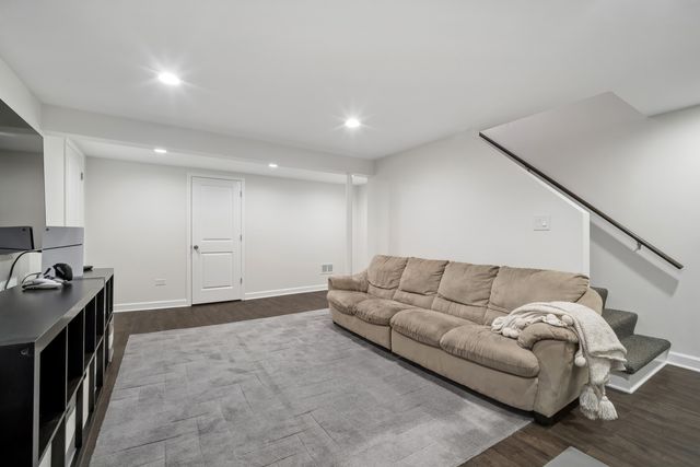 3626 RADCLIFFE Drive, Northbrook, IL 60062