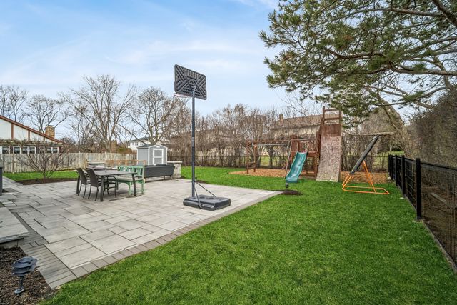 3626 RADCLIFFE Drive, Northbrook, IL 60062