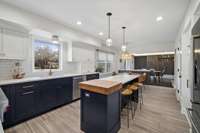 3626 RADCLIFFE Drive, Northbrook, IL 60062