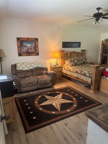 1485 Sartain Road, Mineral Wells, TX 76067