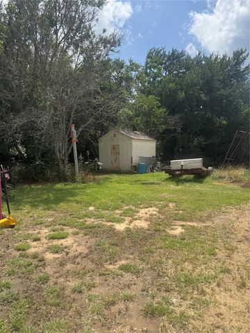 1485 Sartain Road, Mineral Wells, TX 76067