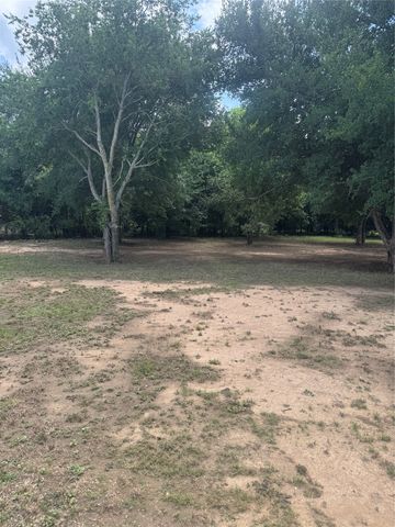 1485 Sartain Road, Mineral Wells, TX 76067