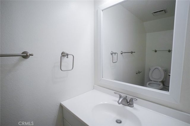 15137 Gundry Ave. F, Paramount, CA 90723