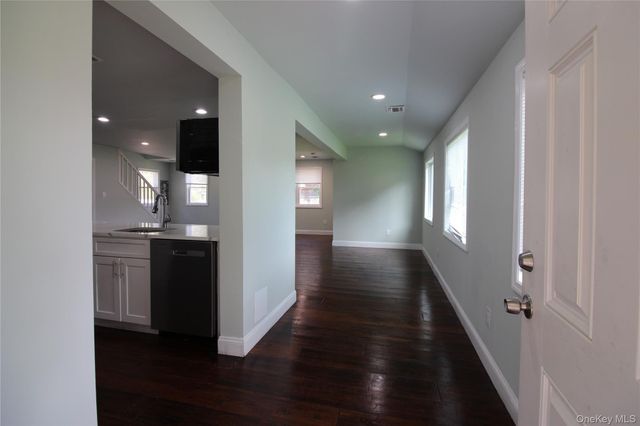 206 Huntington Drive, Mastic Beach, NY 11951