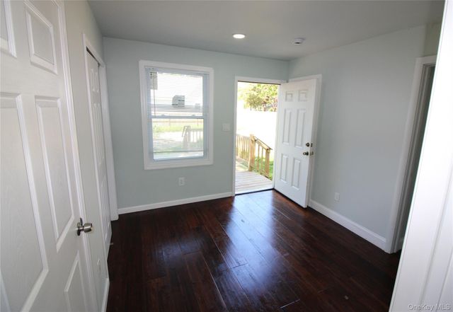 206 Huntington Drive, Mastic Beach, NY 11951