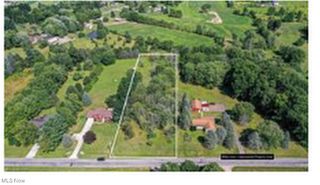 10168 Stanley Road, Garrettsville, OH 44231