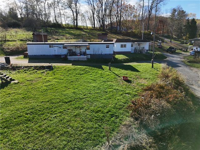 122 Cemetery Rd, North Buffalo Twp, PA 16201