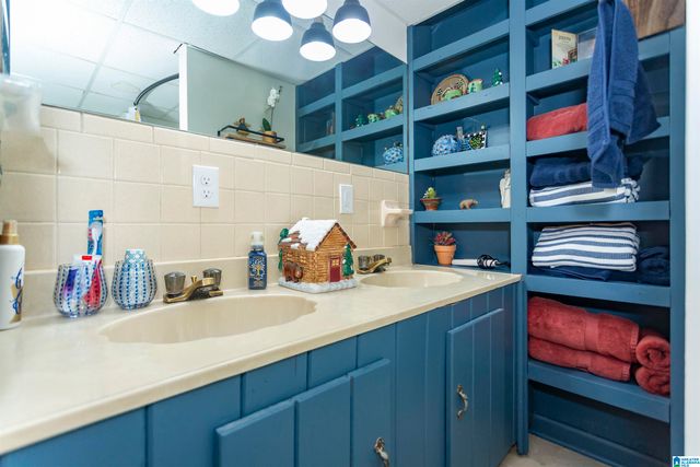 345 BROWN ROAD, Calera, AL 35040