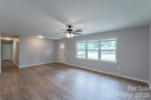 919 N Weldon Street, Gastonia, NC 28052