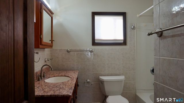 154 Lockwood Avenue, Stamford, CT 06902