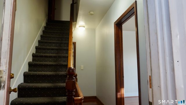 154 Lockwood Avenue, Stamford, CT 06902