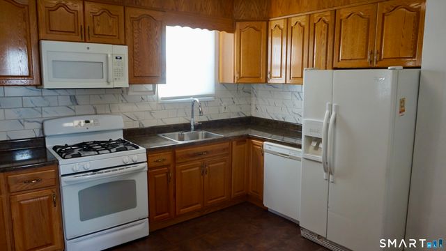 154 Lockwood Avenue, Stamford, CT 06902