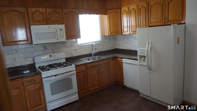 154 Lockwood Avenue, Stamford, CT 06902