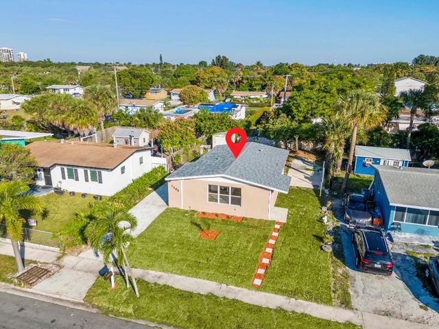 1349 9th Street, West Palm Beach, FL 33401