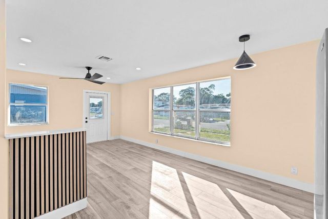 1349 9th Street, West Palm Beach, FL 33401