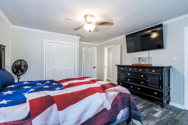 1506 Running Bear Trail, Crosby, TX 77532