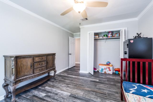 1506 Running Bear Trail, Crosby, TX 77532