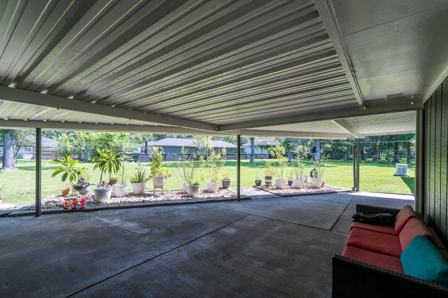 1506 Running Bear Trail, Crosby, TX 77532