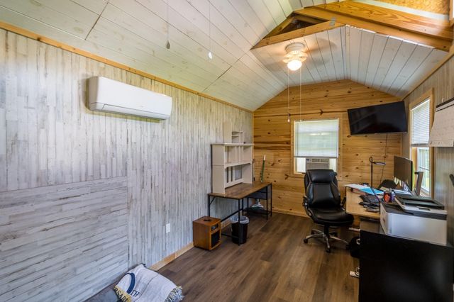 1506 Running Bear Trail, Crosby, TX 77532