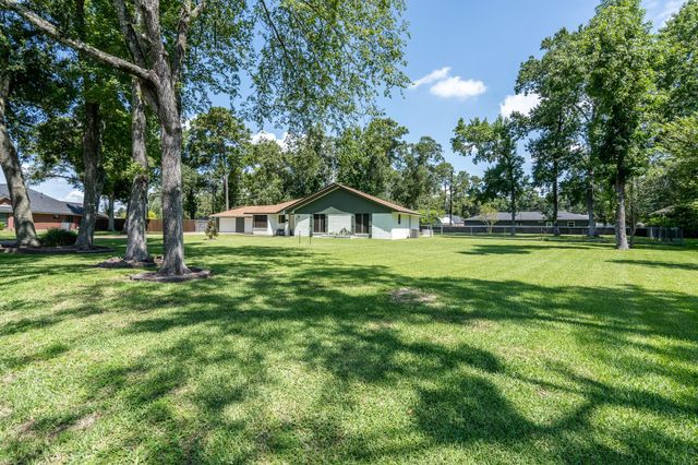1506 Running Bear Trail, Crosby, TX 77532