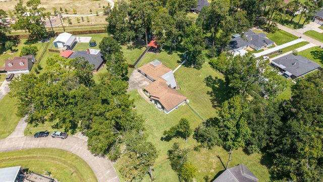 1506 Running Bear Trail, Crosby, TX 77532