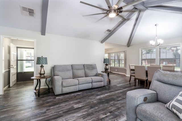 1506 Running Bear Trail, Crosby, TX 77532