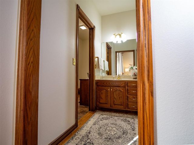342420 E 1070 Road, Shawnee, OK 74855