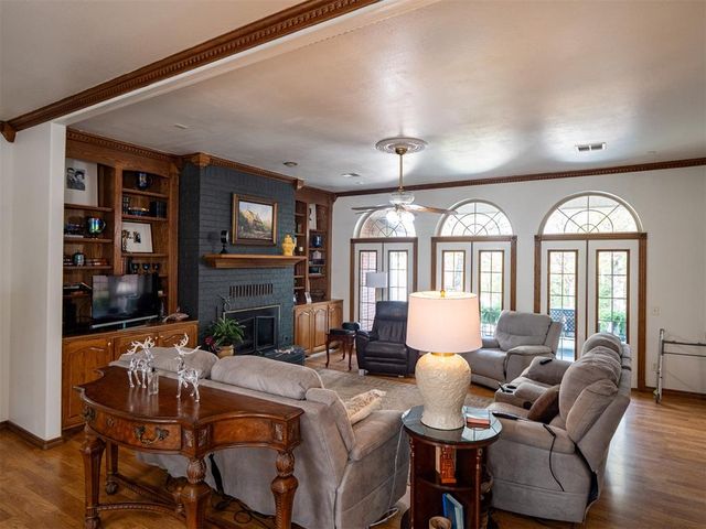 342420 E 1070 Road, Shawnee, OK 74855