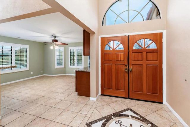 1567 Monte Vista Drive, Vista, CA 92084