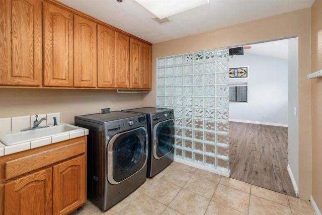 1567 Monte Vista Drive, Vista, CA 92084