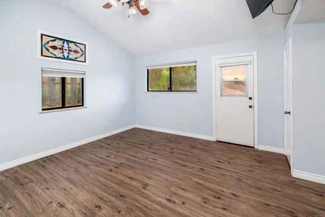 1567 Monte Vista Drive, Vista, CA 92084