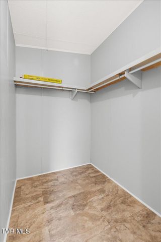 1012 Kingston Court, Johnson City, TN 37601