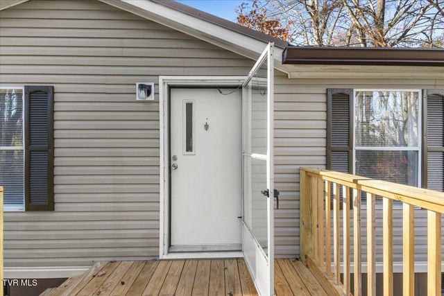 1012 Kingston Court, Johnson City, TN 37601