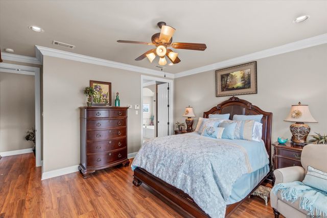 18402 Bellingrath Lakes Ave, Greenwell Springs, LA 70739