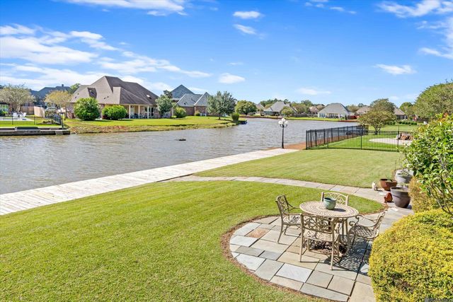 18402 Bellingrath Lakes Ave, Greenwell Springs, LA 70739