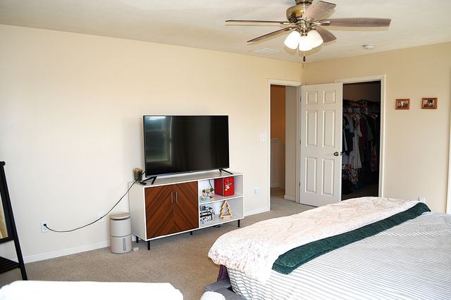 3274 Rolling Hill Drive, Columbus, IN 47201
