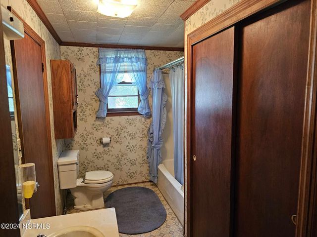 2630 Prison Camp Road, Williamston, NC 27892