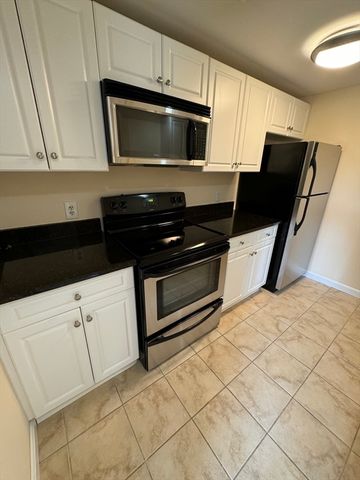 8 Museum Way 416, Cambridge, MA 02141