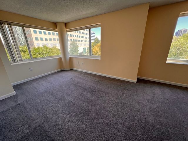 8 Museum Way 416, Cambridge, MA 02141