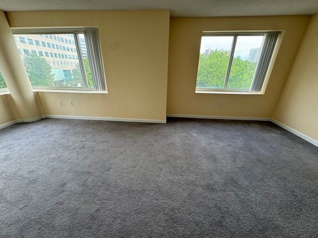 8 Museum Way 416, Cambridge, MA 02141