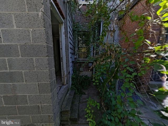 4240 N 15TH ST, Philadelphia, PA 19140